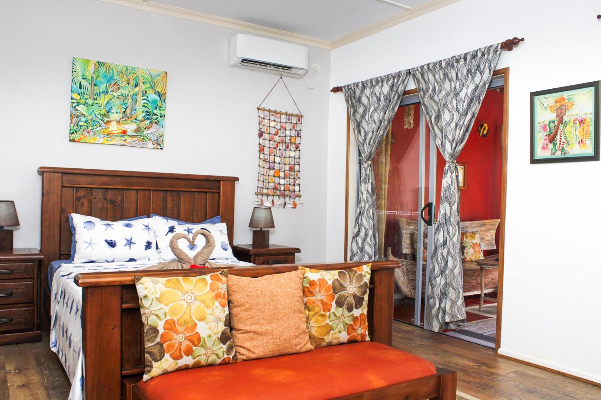 Nid'Aigle Lodge Baie Sainte Anne Екстериор снимка