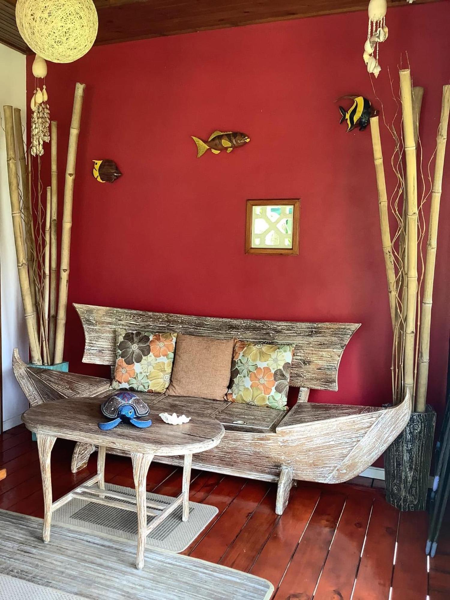 Nid'Aigle Lodge Baie Sainte Anne Екстериор снимка