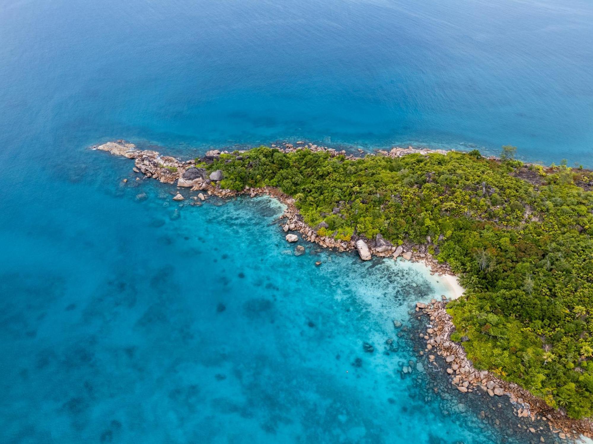 Nid'Aigle Lodge Baie Sainte Anne Екстериор снимка