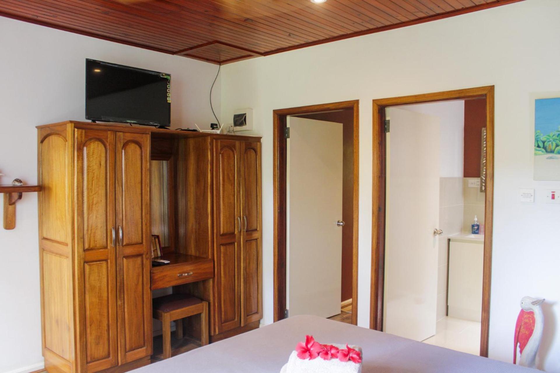Nid'Aigle Lodge Baie Sainte Anne Екстериор снимка