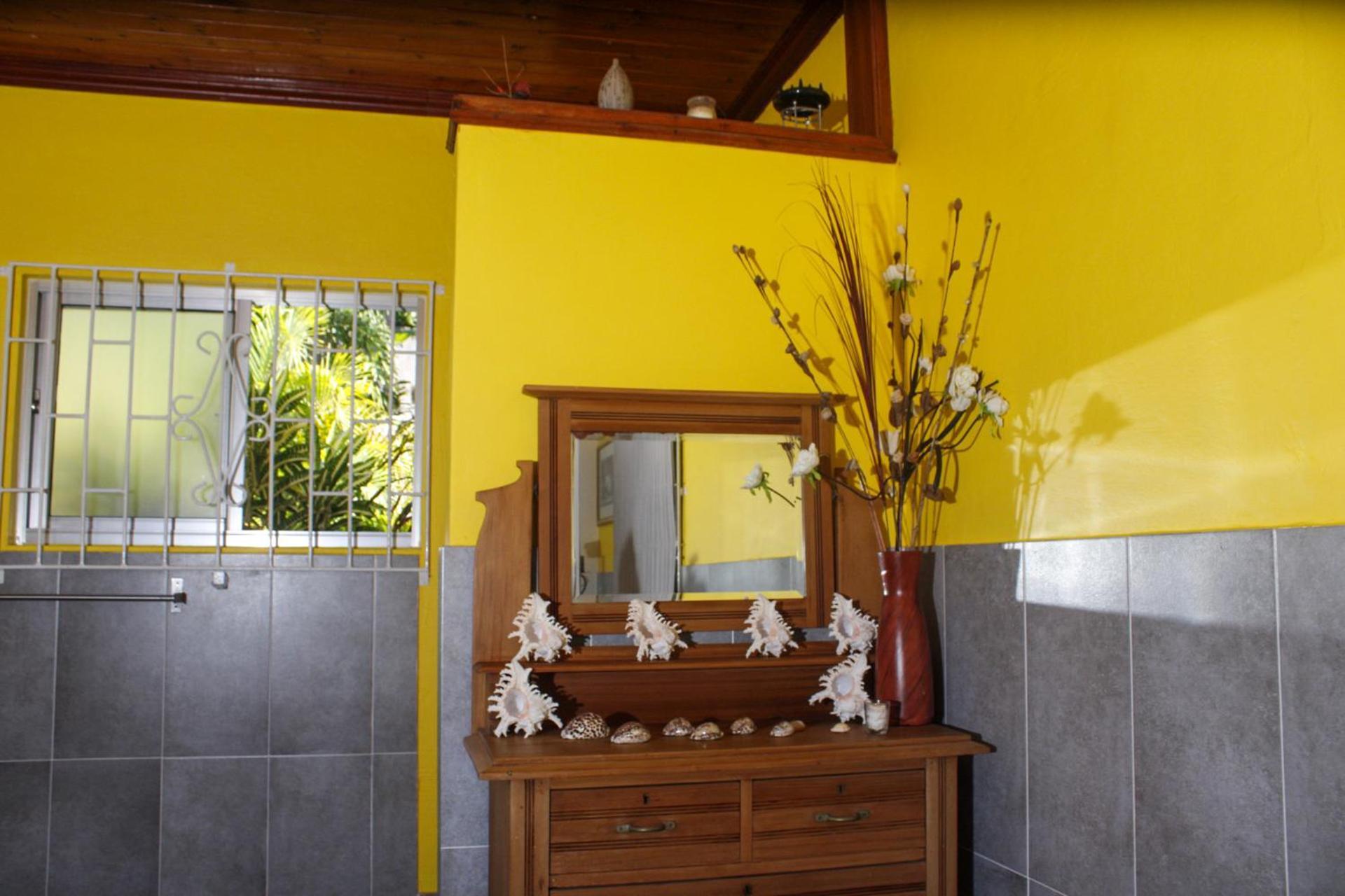 Nid'Aigle Lodge Baie Sainte Anne Екстериор снимка